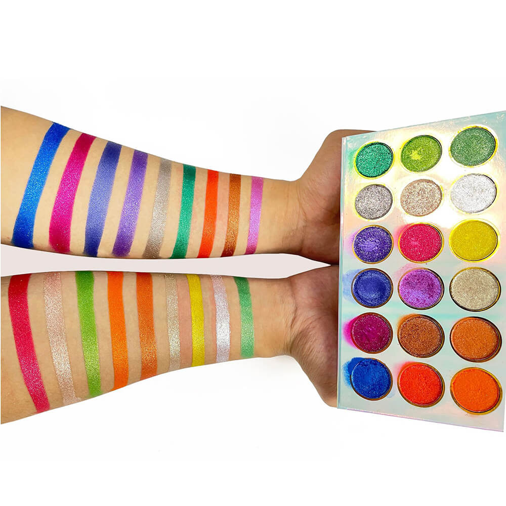 18 color eyeshadow palette high pigmented shimmer eye shadow