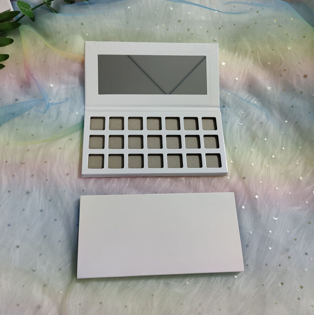 21 color DIY eyeshadow palette square color 22mm high pigmented waterproof
