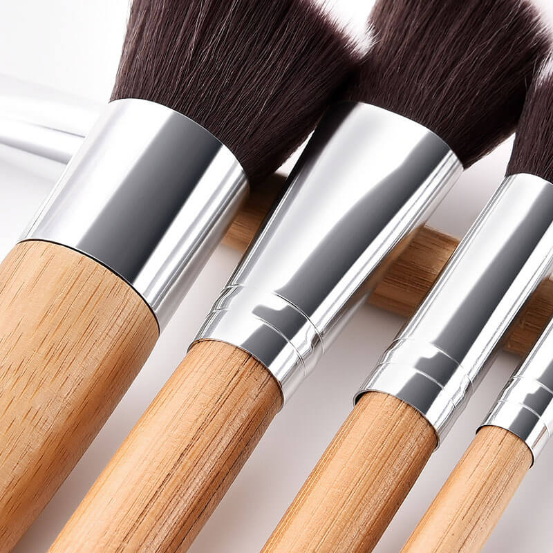 Makeup brushes foundation highlighter single brush bamboo handle