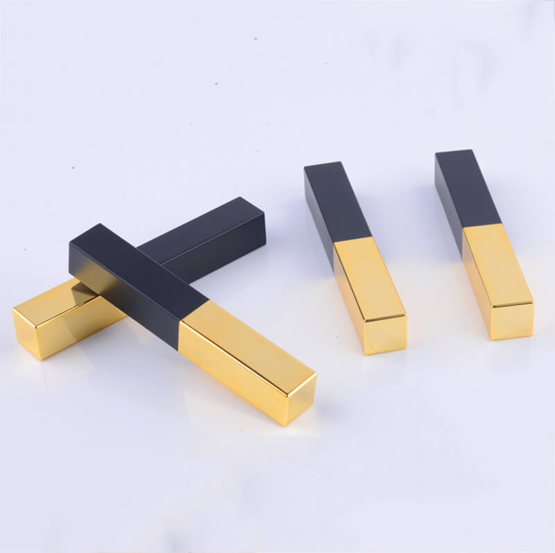 Colorless lip balm hydrating lip mask moisturizing small gold bar