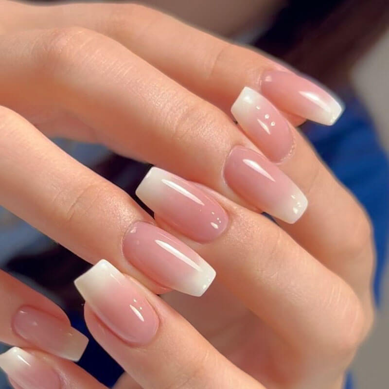 Wearable nails press on nails manicure short patch gradient 24pcs