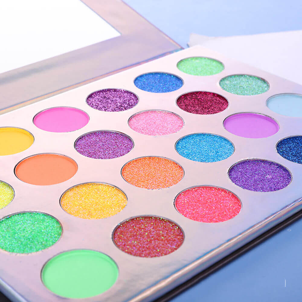 24 color eyeshadow palette light luminous waterproof no logo