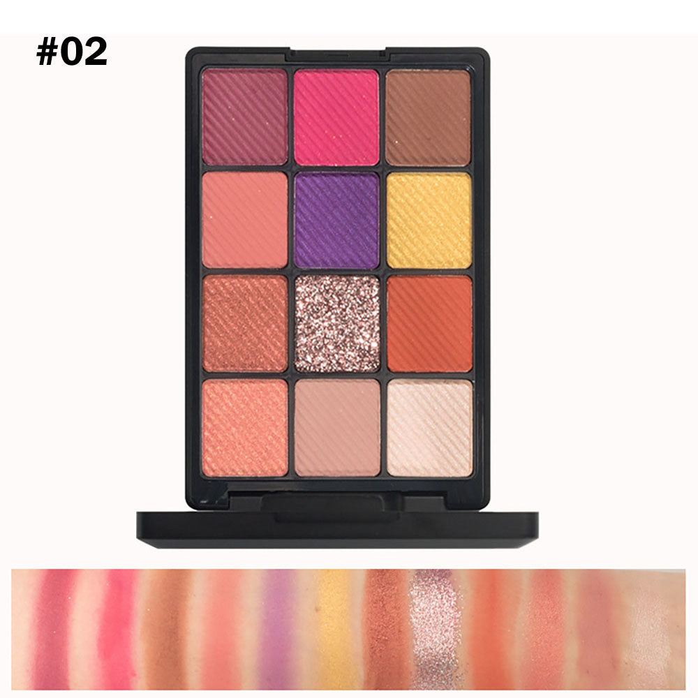Palette de 12 fards à paupières mats, hautement pigmentés, pour toutes les carnations 