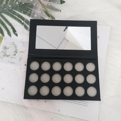18 color DIY eyeshadow palette 26mm high pigmented print your logo