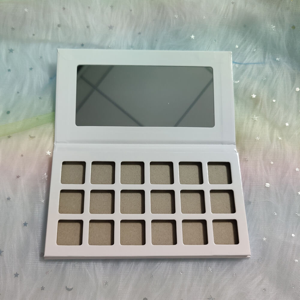 18 color DIY eyeshadow palette square color 22mm high pigmented waterproof