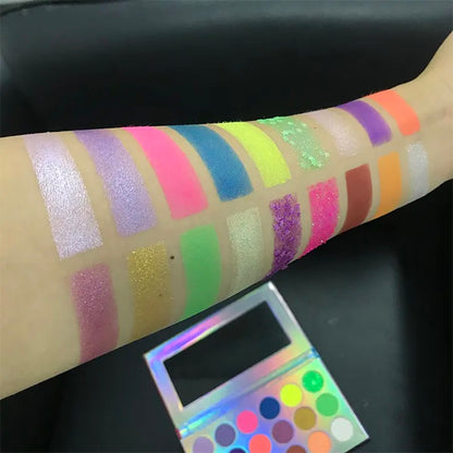 18 Color Rainbow Eyeshadow Palette Luminous Colorful Waterproof Private Label