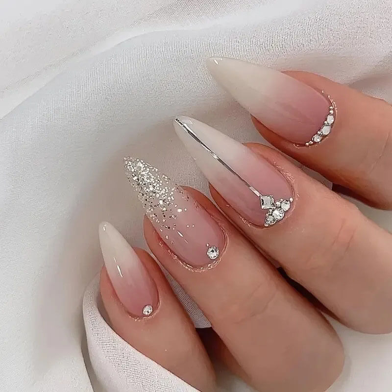 High-end fashion manicure glitter lines diamonds long almond wear nails 24pcs