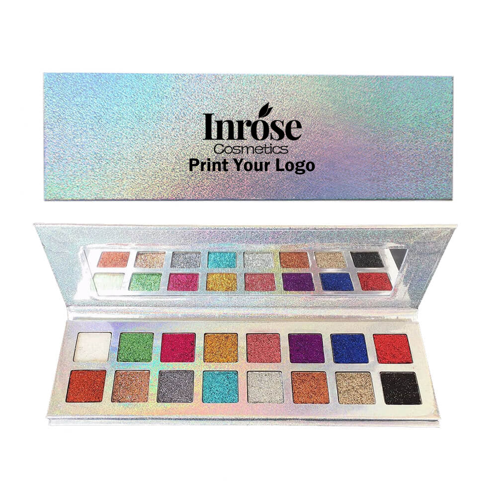 Palette de 16 fards à paupières pailletés nacrés et brillants, effet électroplaqué.