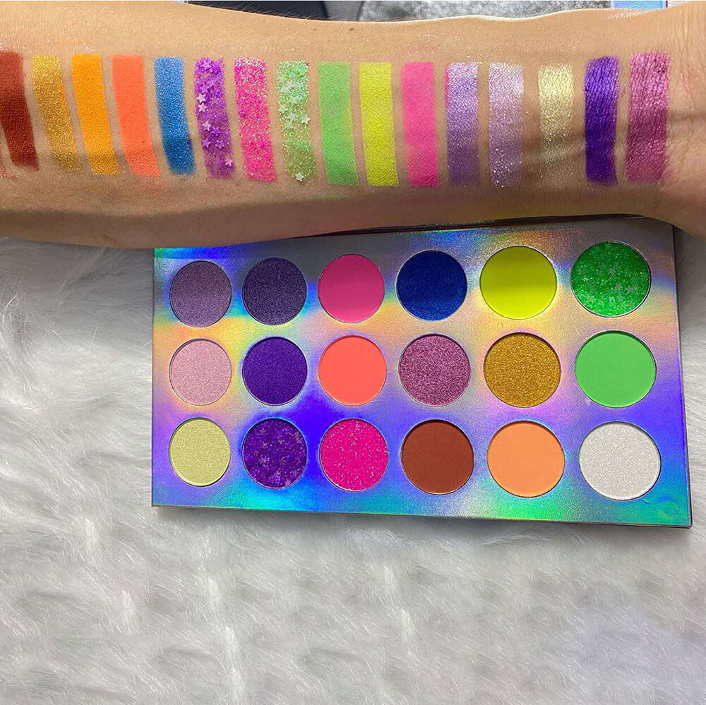 18 color eyeshadow palette luminous rainbow colorful waterproof