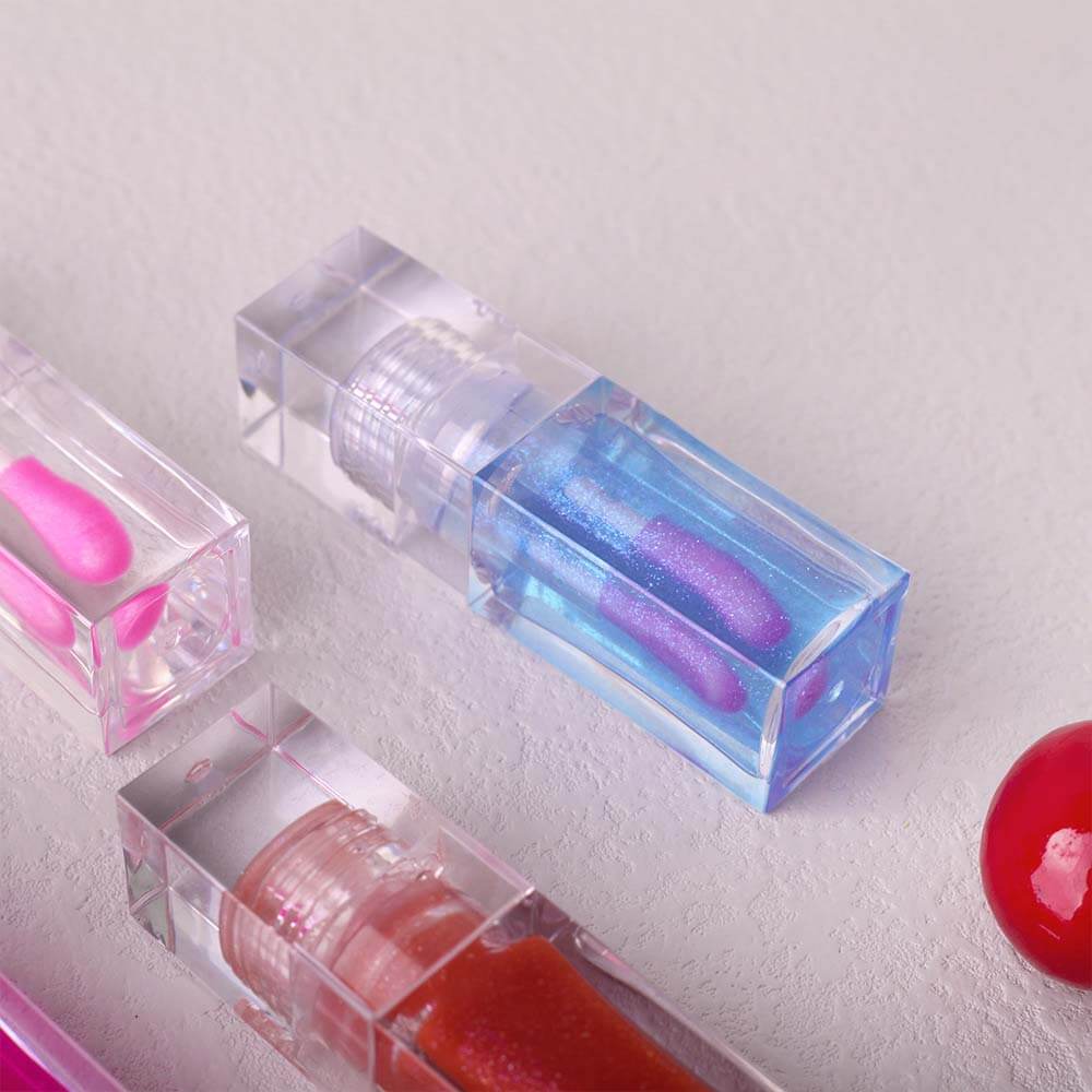 3-Piece Plumping Lip Oil Set Color Change Hydrating Shine Lip Gloss Heart-Shaped Box