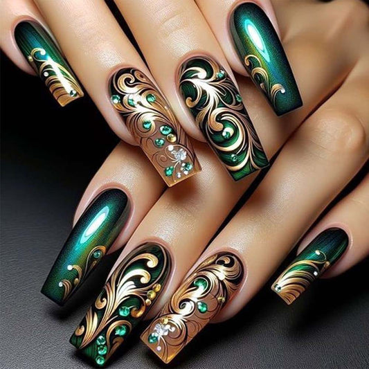 Manicure Dark Green Gold-plated Nail Patches Diamond-studded Nail Art 24-piece