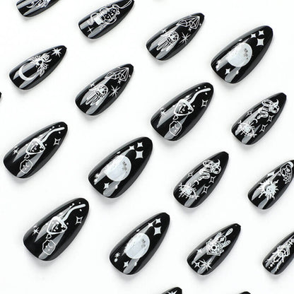 Fake nails manicure pieces nail art star moon snake removable